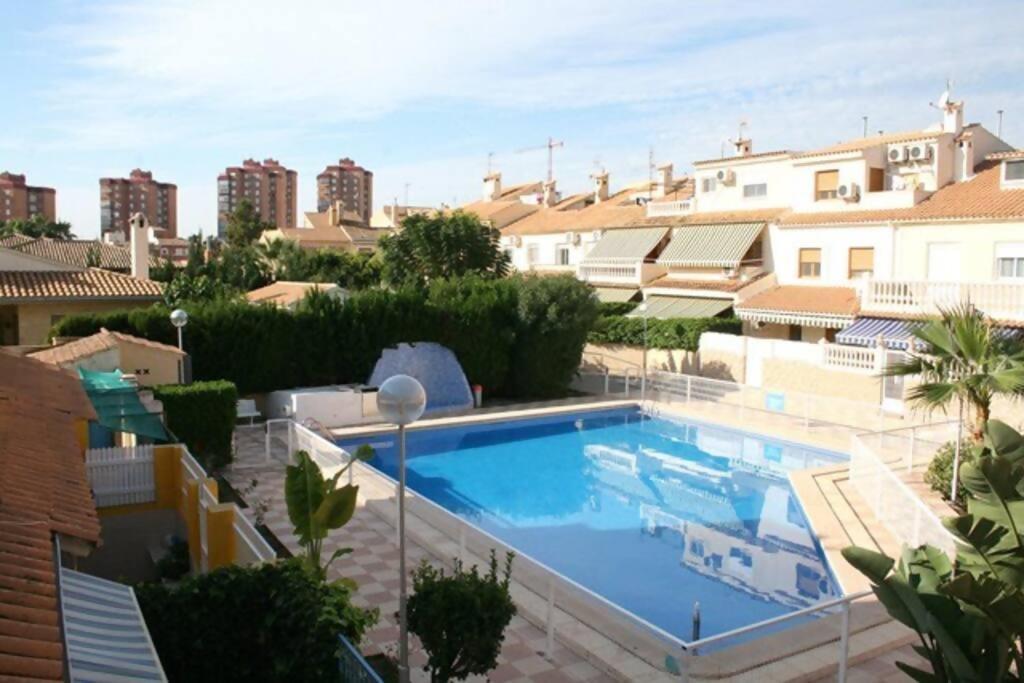 El Tracho Townhouse El Campello Villa Exterior photo